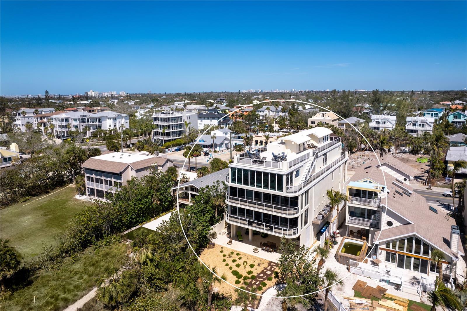 SARASOTA BEACH - Residential