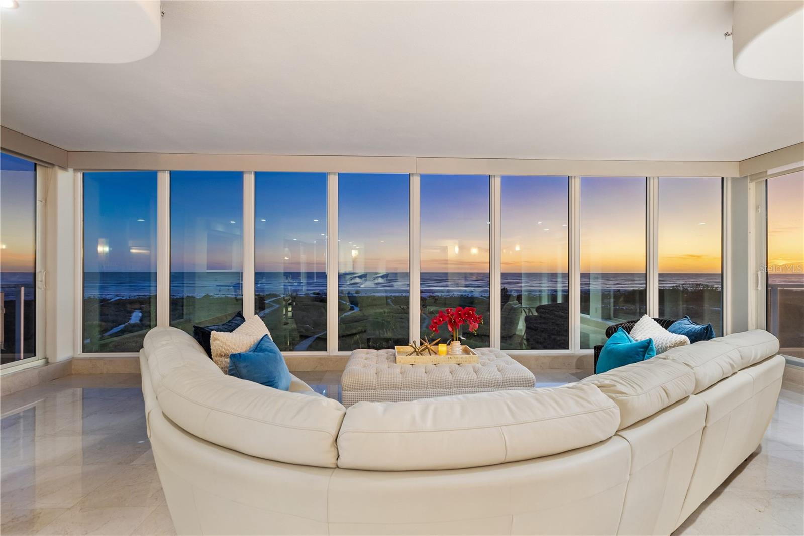 SARASOTA BEACH - Residential