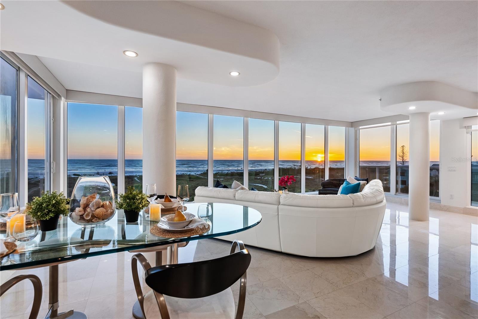 SARASOTA BEACH - Residential