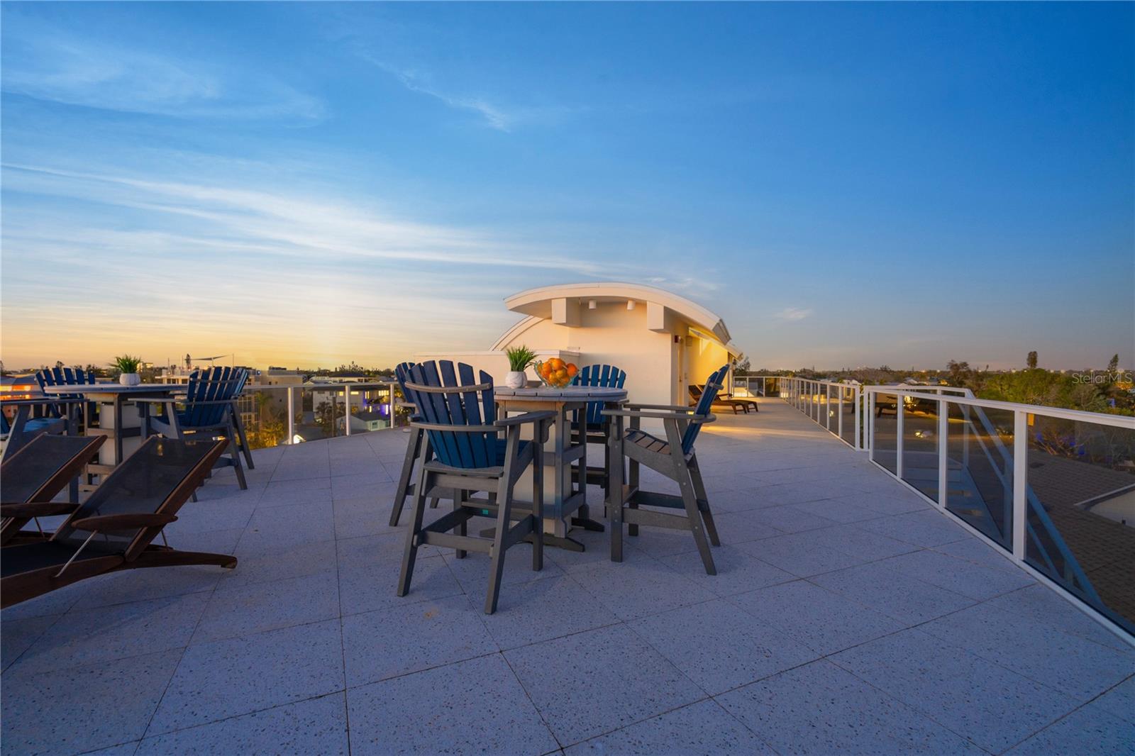 SARASOTA BEACH - Residential