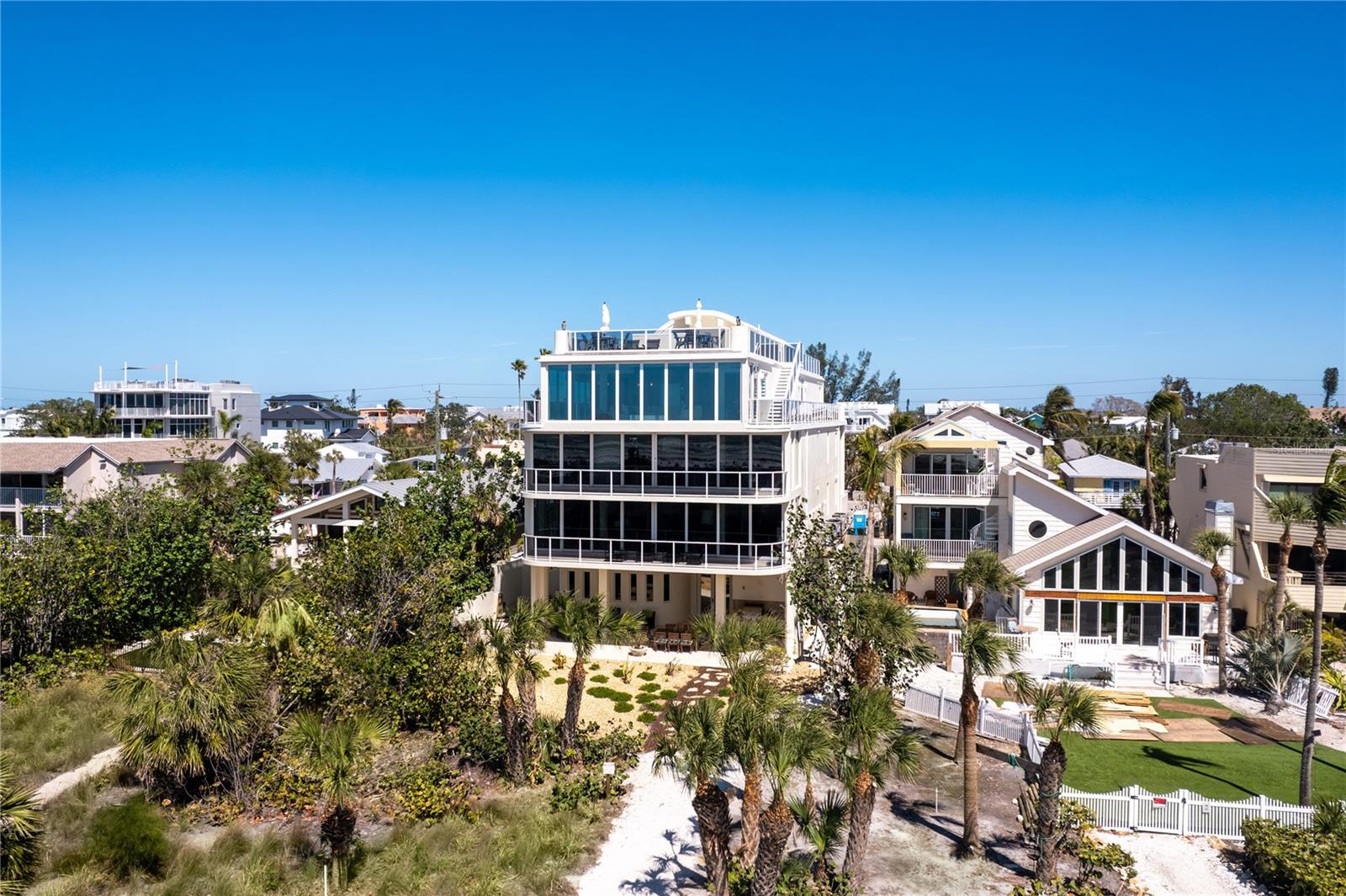 SARASOTA BEACH - Residential
