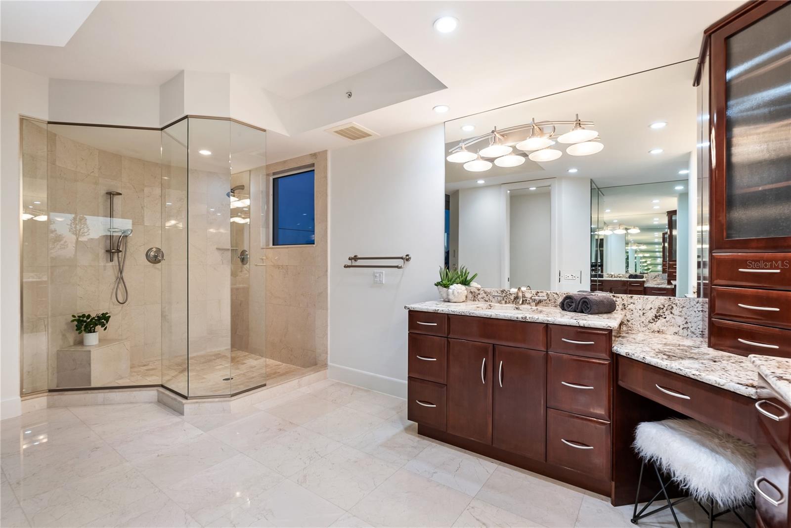 SARASOTA BEACH - Residential