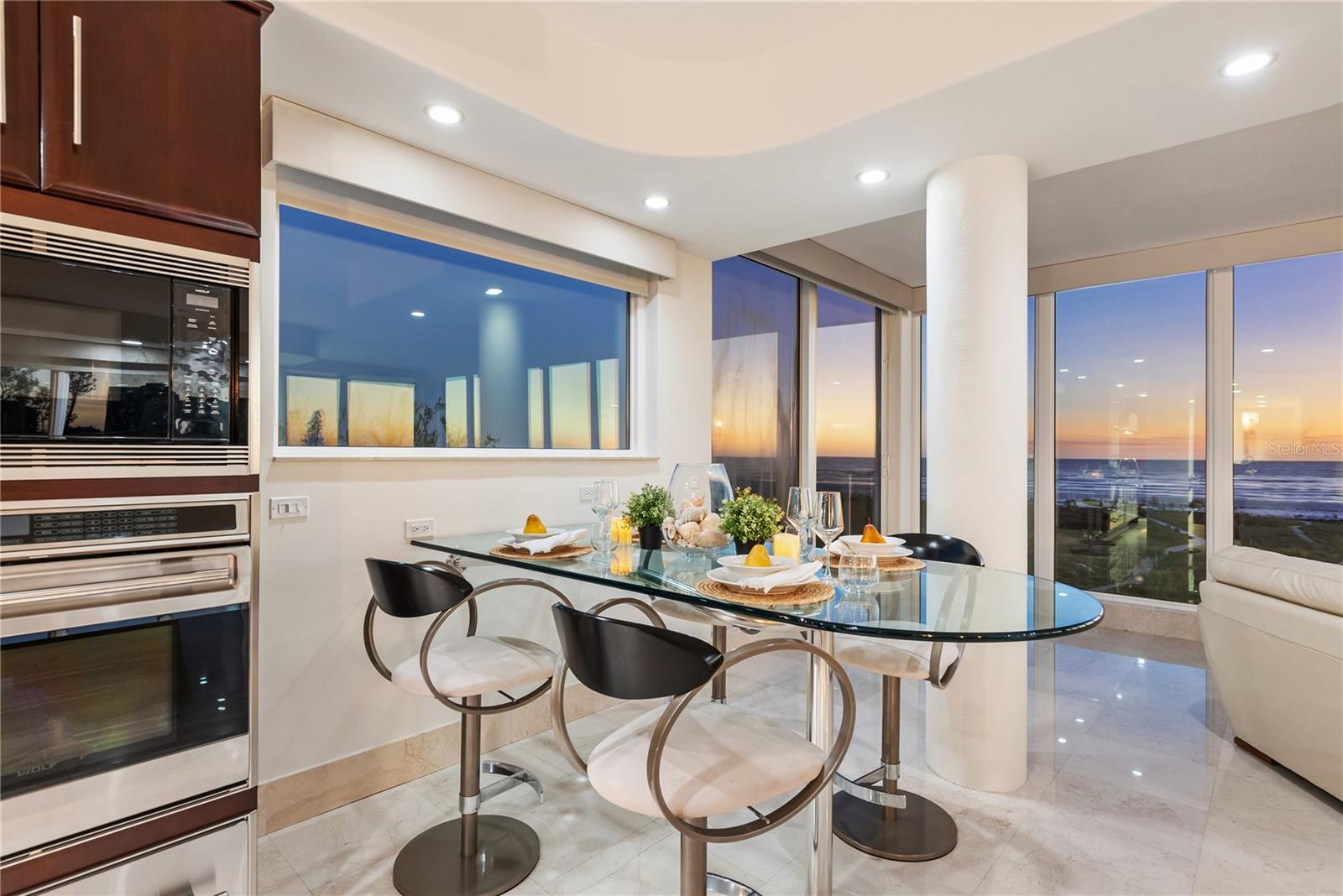 SARASOTA BEACH - Residential