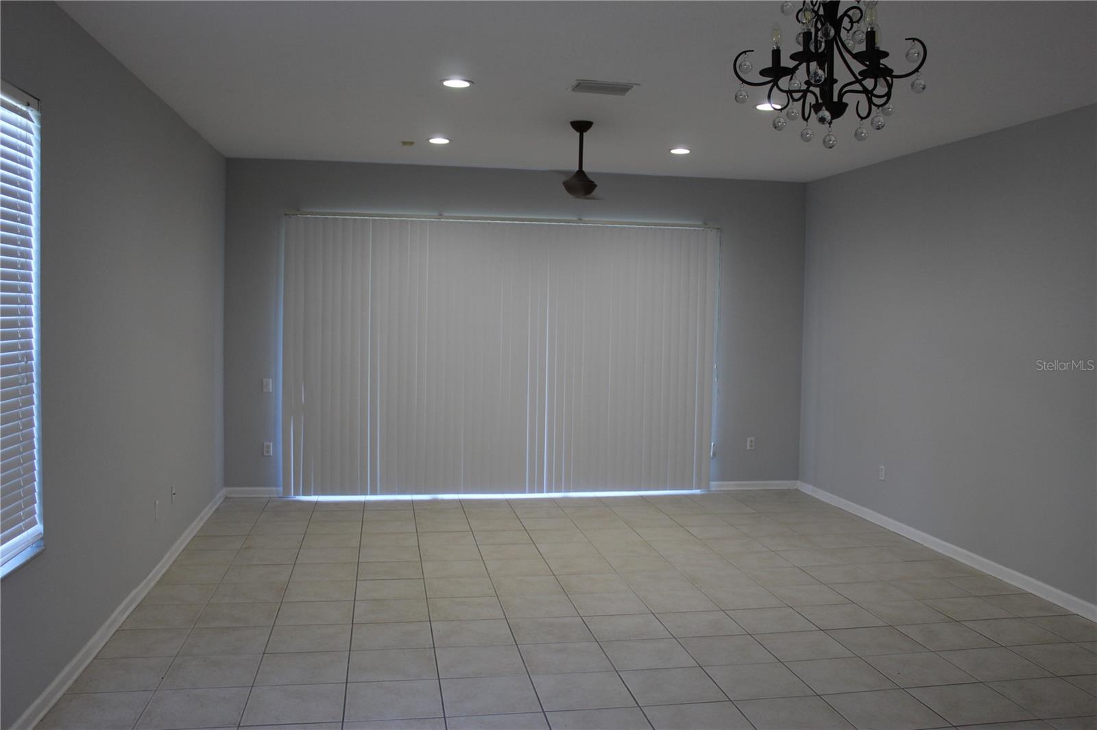 2552 GLENRISE PLACE