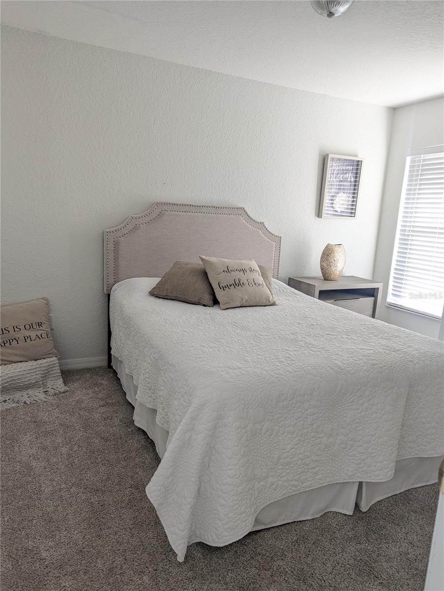 SEVEN OAKS PRCL S-4A S-4B S-5B - Residential Lease