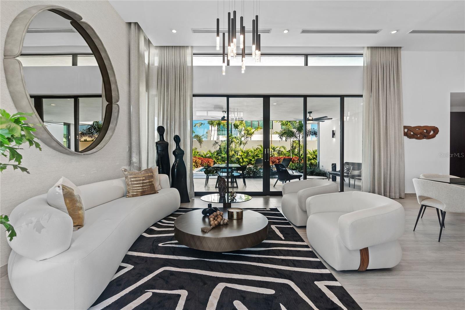 THE ISLES - Residential