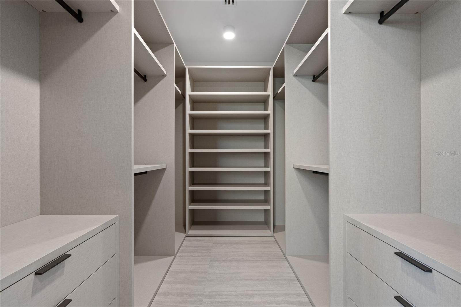 THE ISLES - Residential