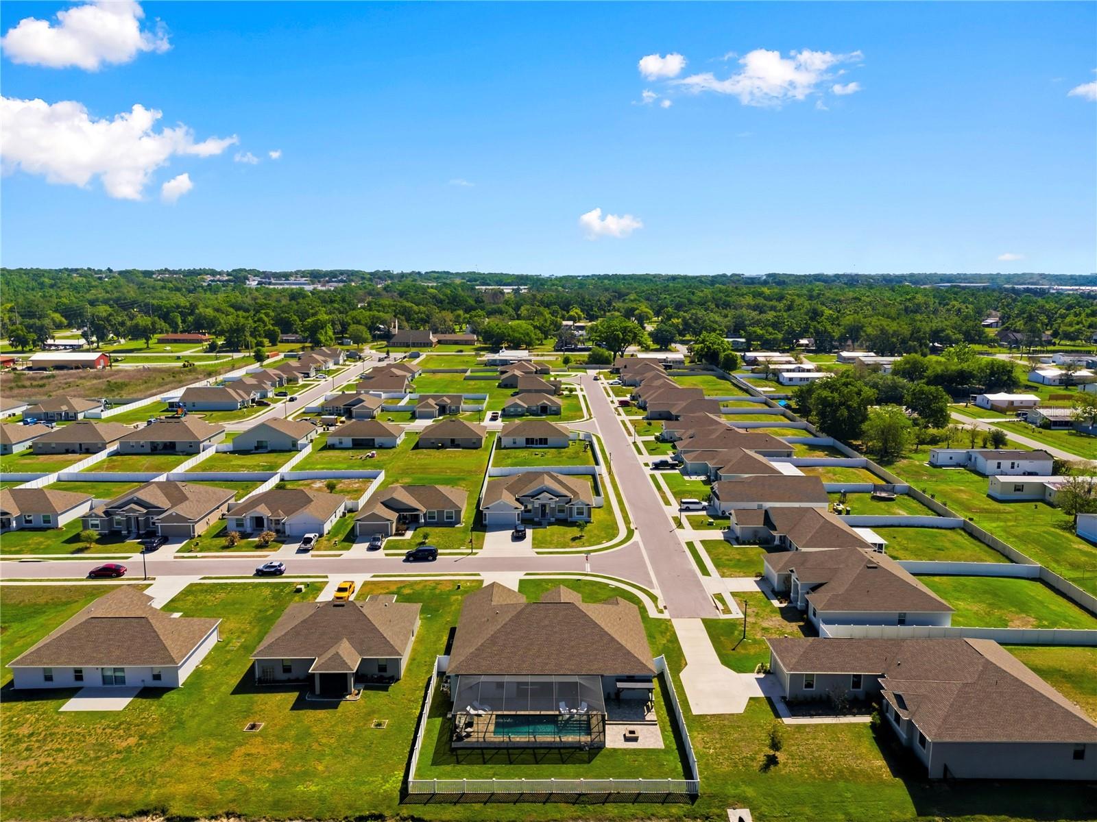 LINDEN TRACE - Residential