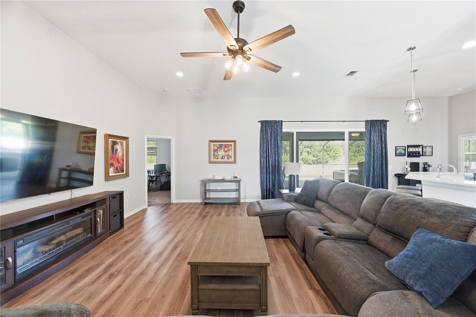 LINDEN TRACE - Residential