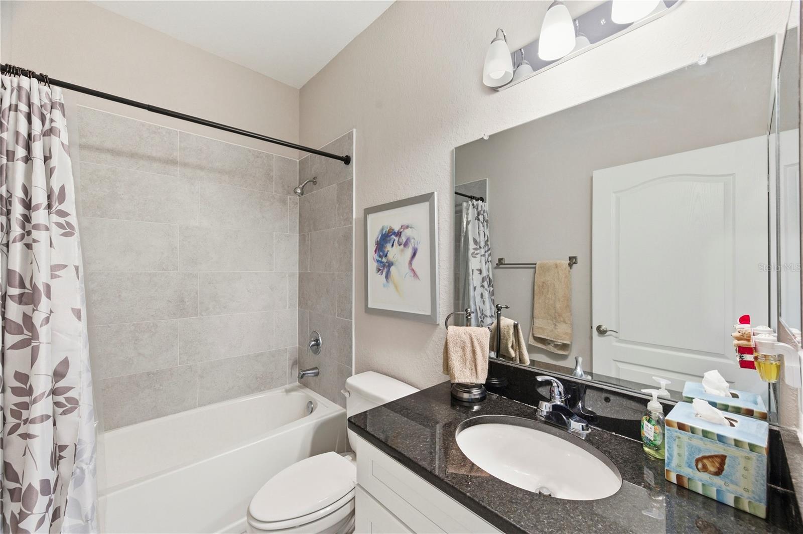 LINDEN TRACE - Residential