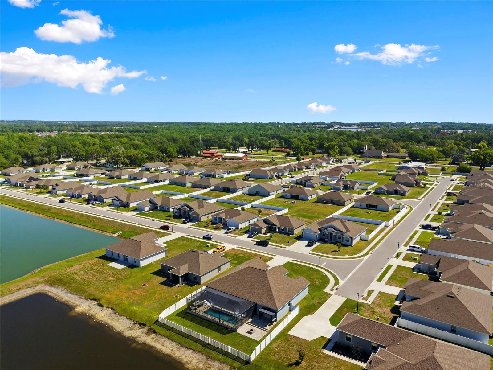 LINDEN TRACE - Residential