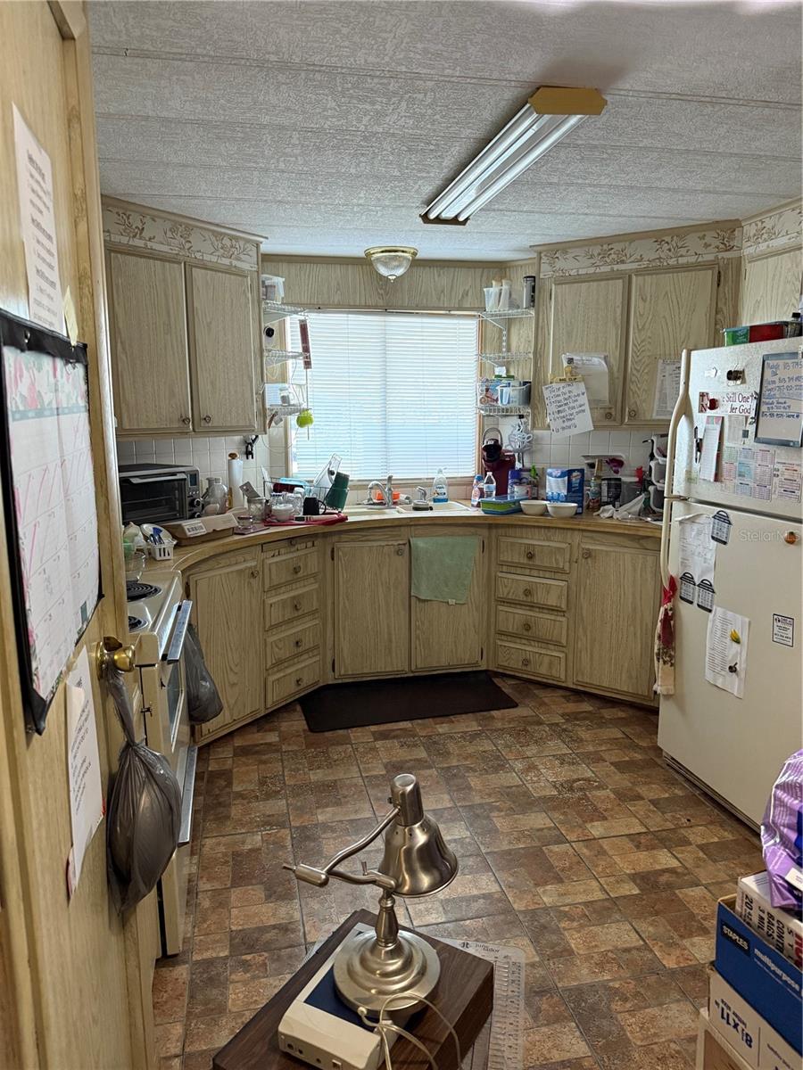 SHADY OAKS MOBILE MODULAR ESTATES - Residential