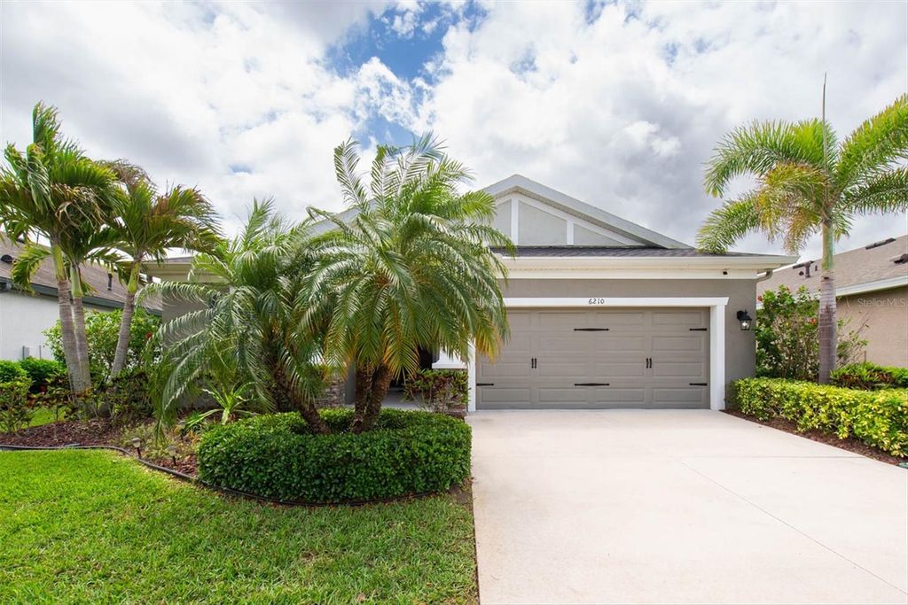 Photo of 6210 Heirloom Place, Apollo Beach, FL 33572 (MLS # TB8496380)