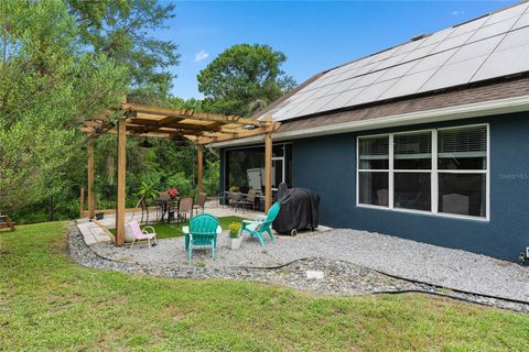 A home in DEBARY