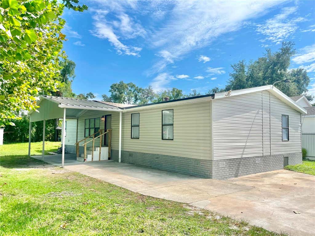 Photo of 109 3rd Street, Orlando, FL 32824 (MLS # S5156065)