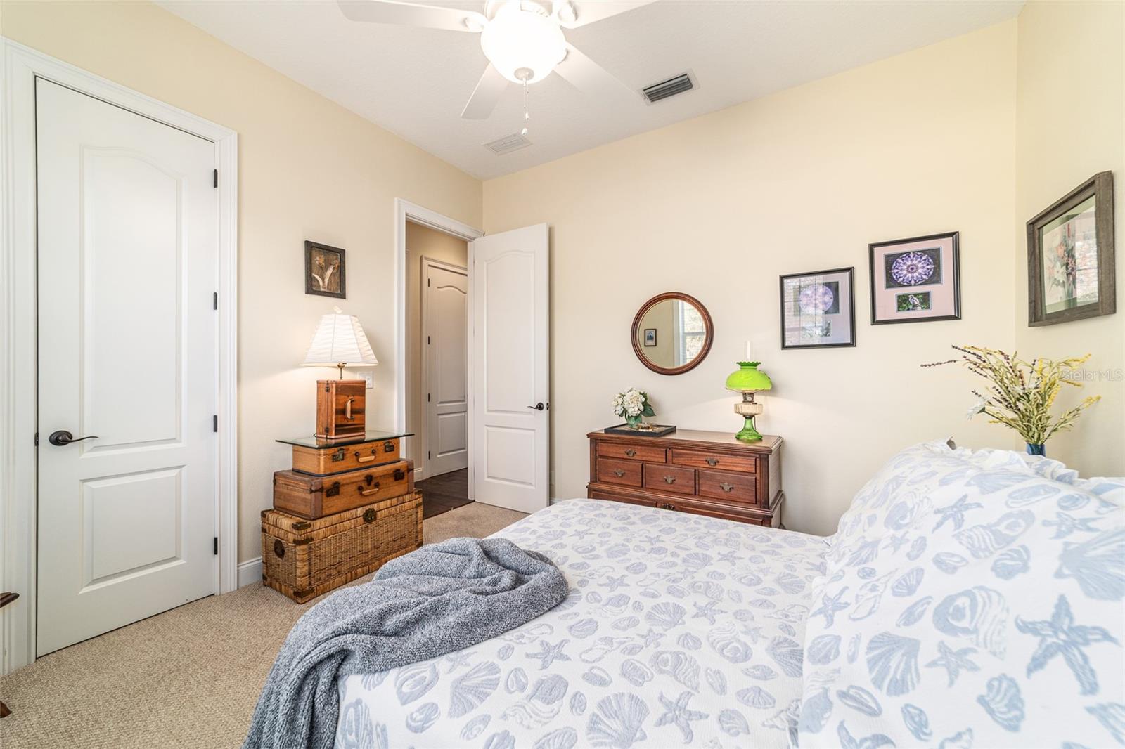 ROLLING MDWS - Residential