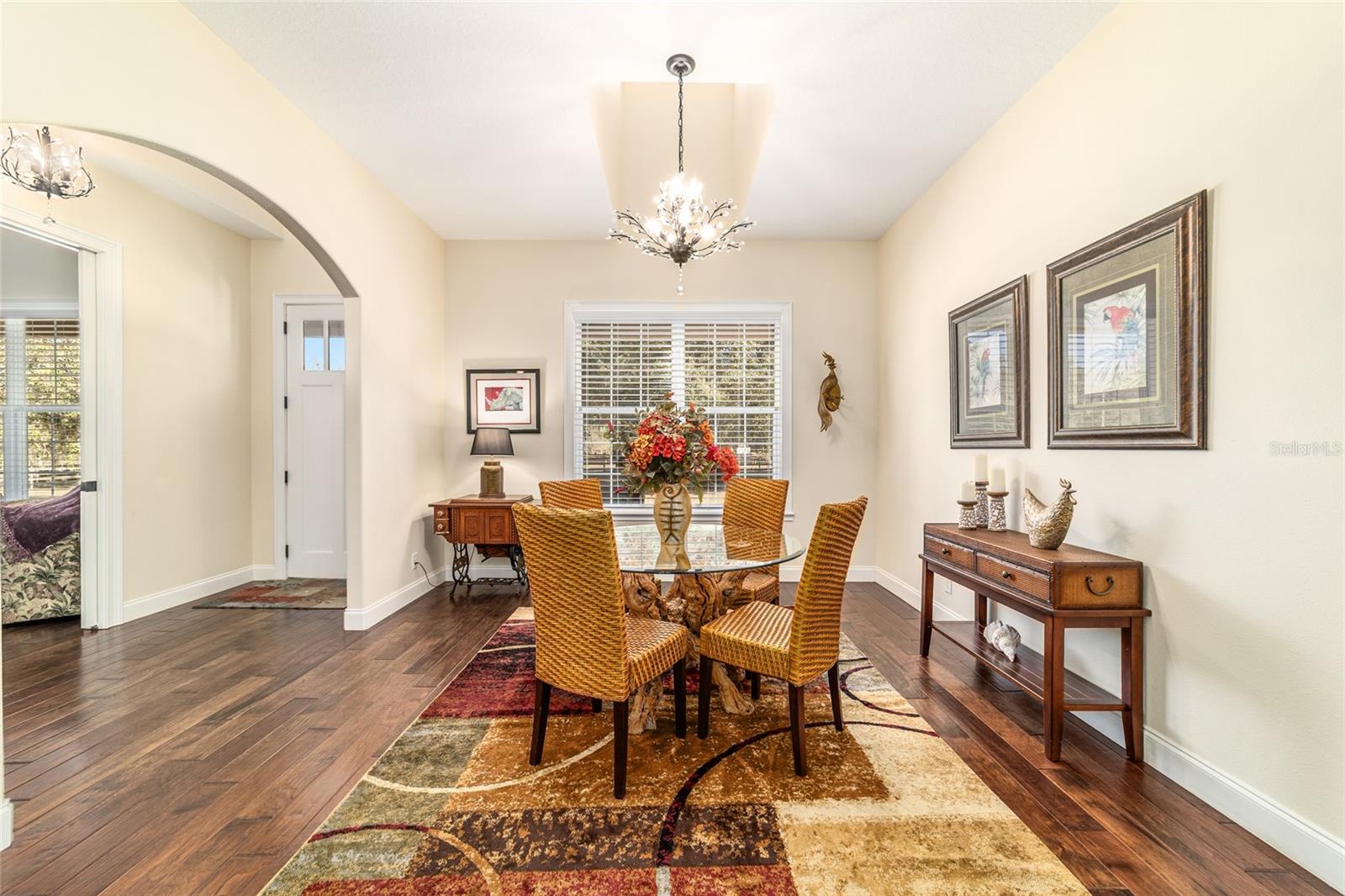 ROLLING MDWS - Residential