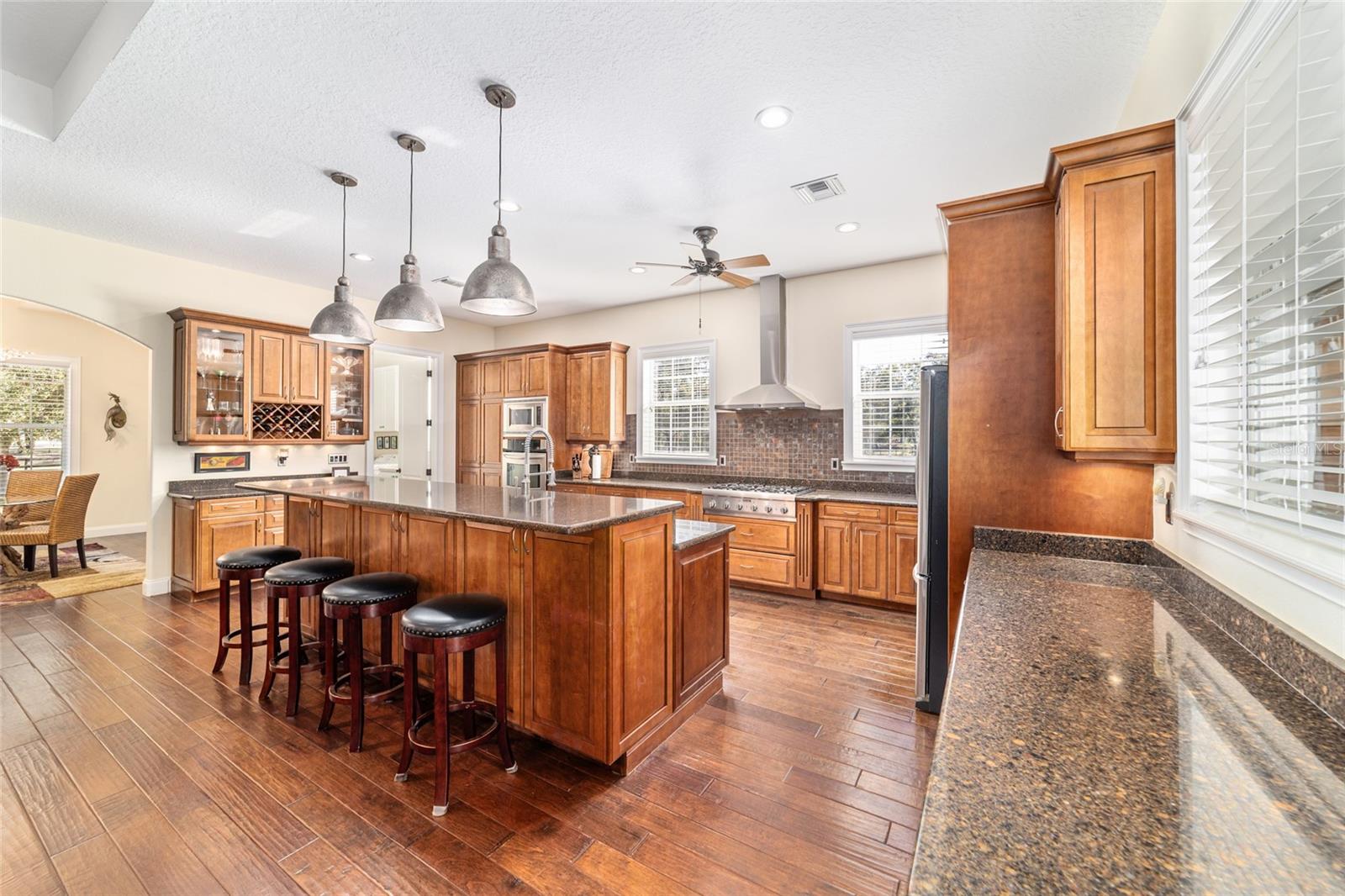 ROLLING MDWS - Residential