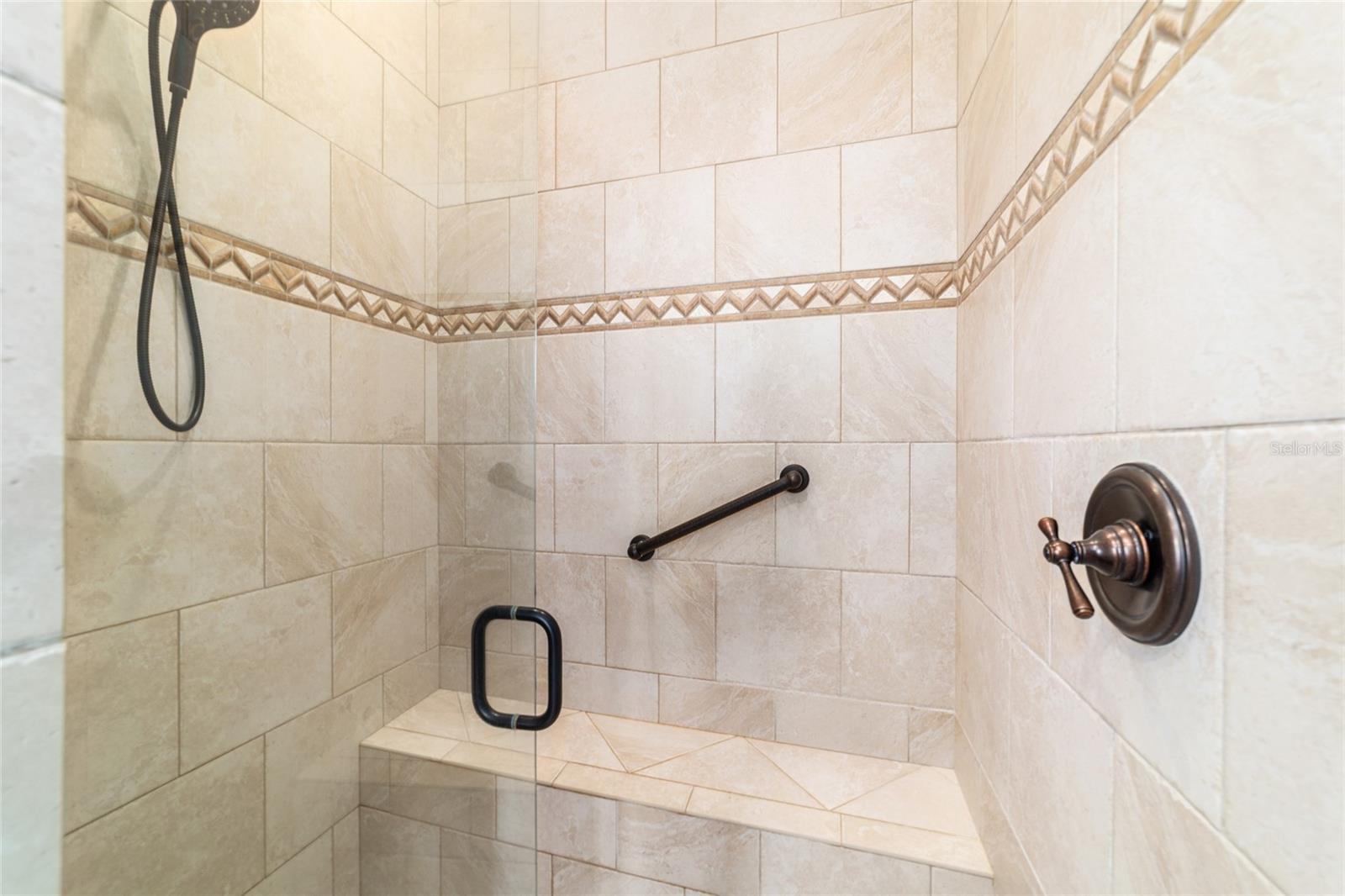 ROLLING MDWS - Residential