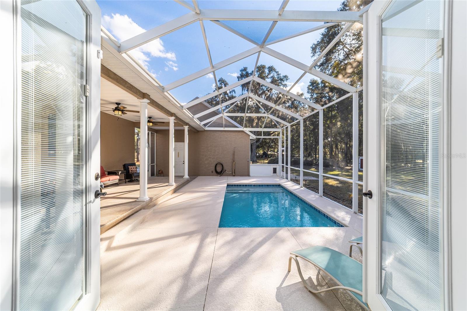 ROLLING MDWS - Residential