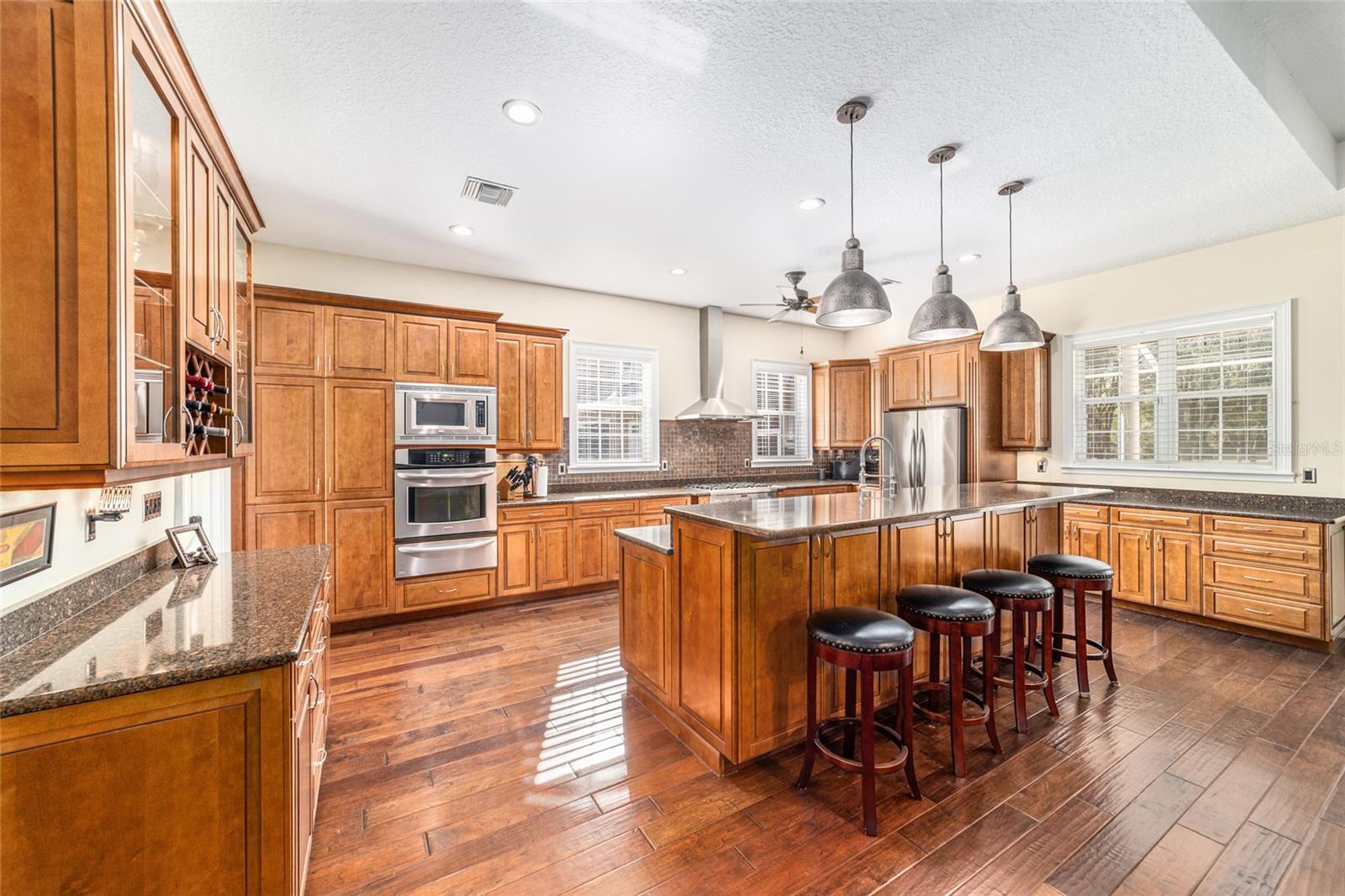 ROLLING MDWS - Residential