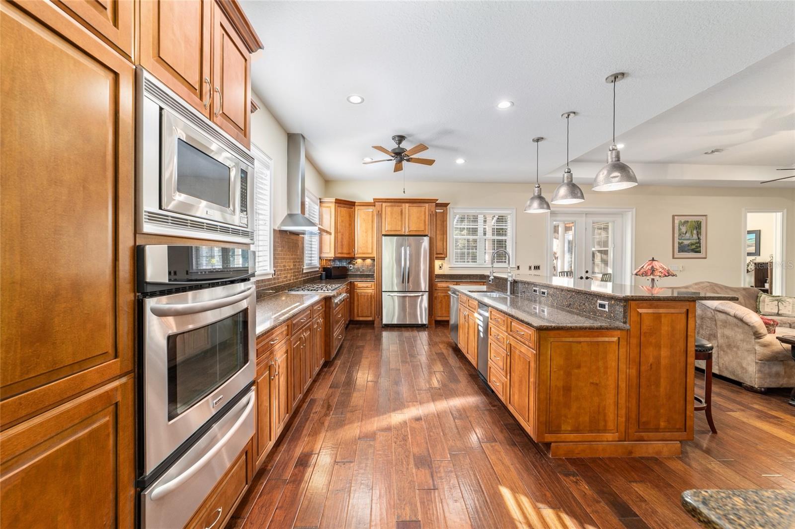 ROLLING MDWS - Residential