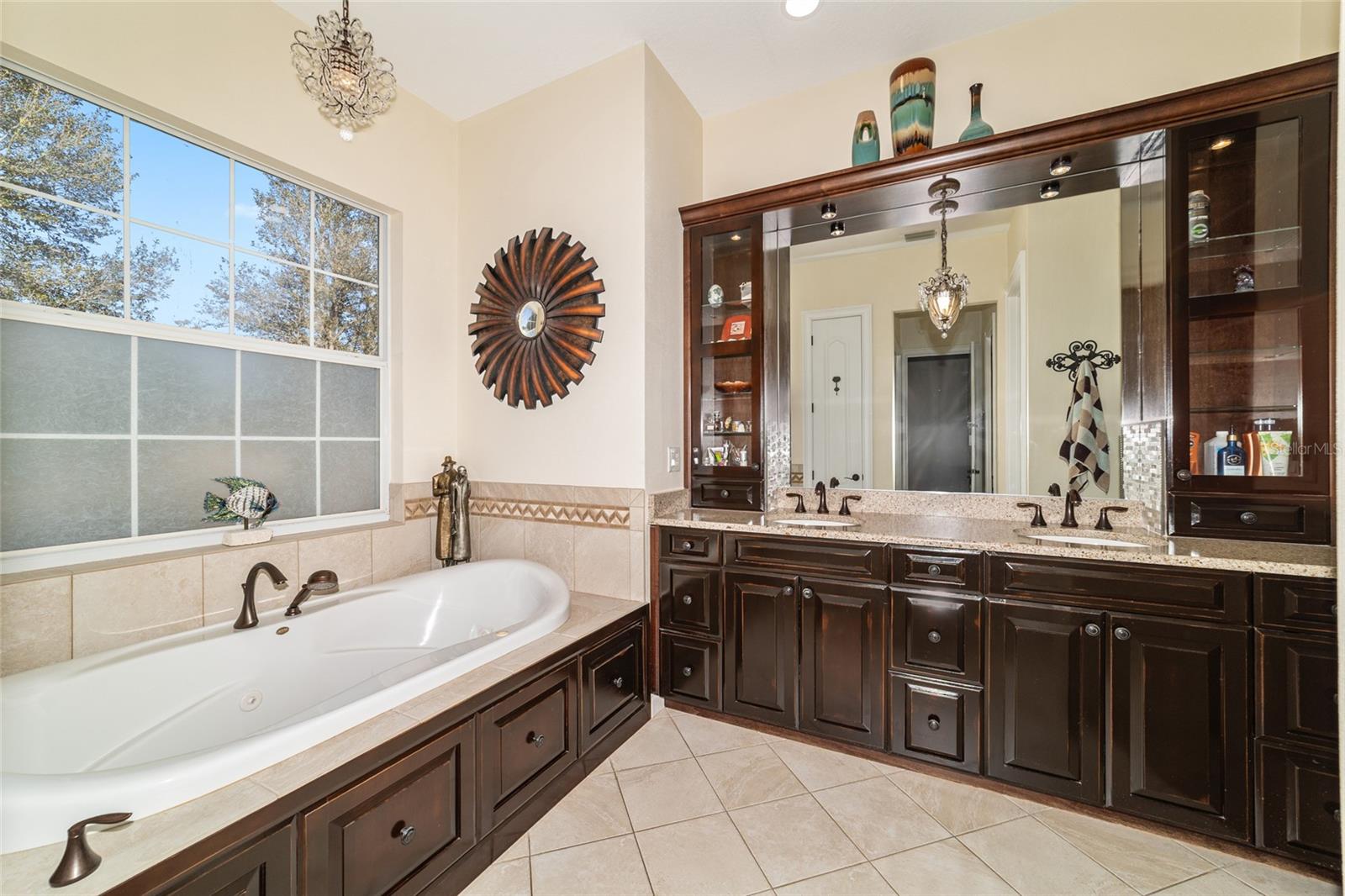 ROLLING MDWS - Residential