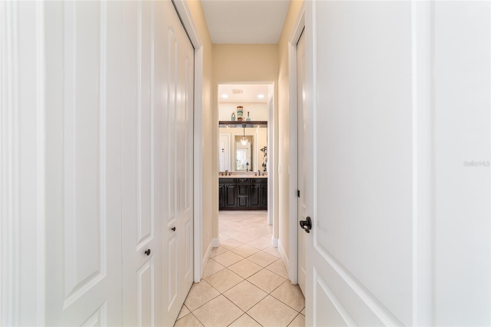 ROLLING MDWS - Residential