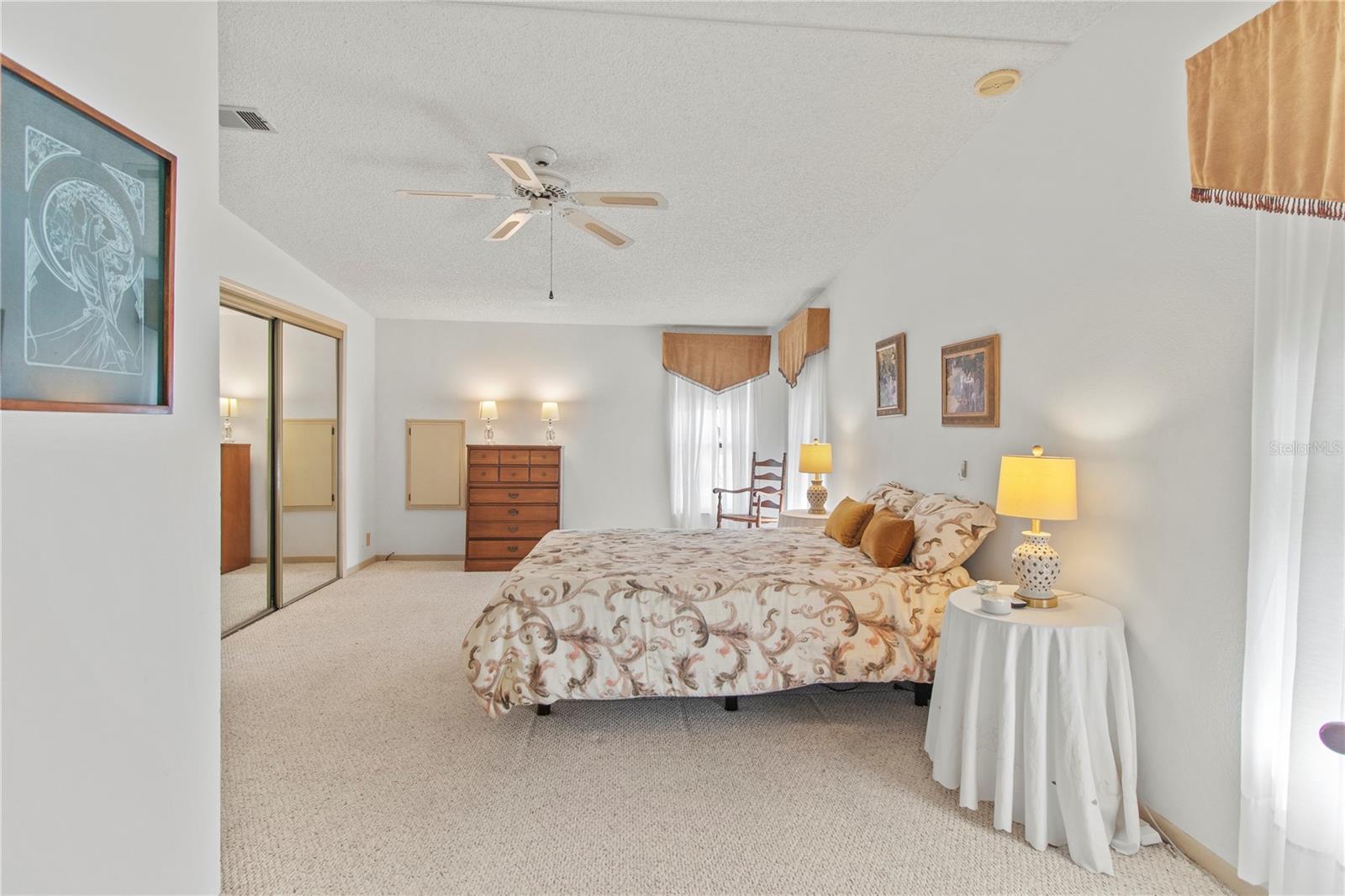 RIDGEWOOD OAKS PH II & III - Residential