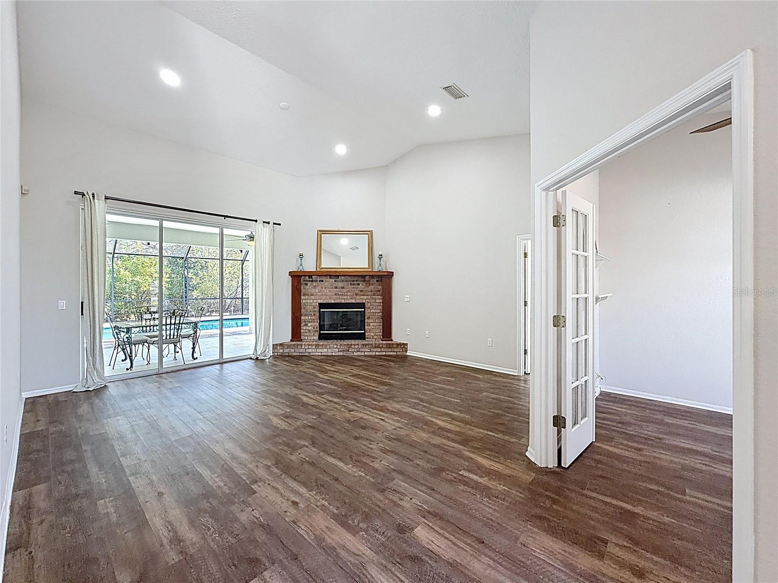 SUGARMILL WOODS OAK VILLAGE - Residential