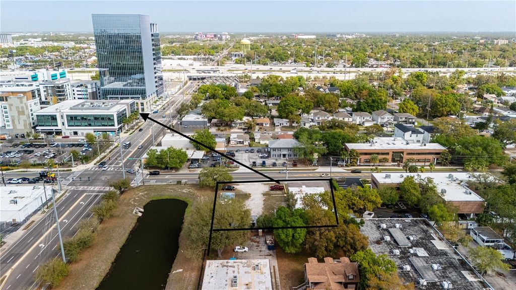 Photo of 3440 W Cypress Street, Tampa, FL 33607 (MLS # TB8486787)