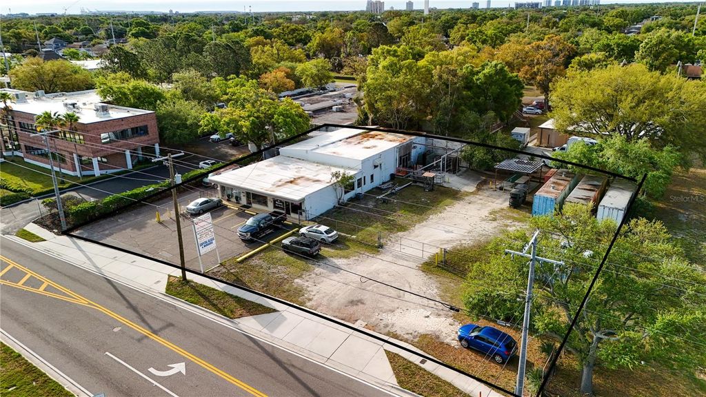 Photo of 3440 W Cypress Street, Tampa, FL 33607 (MLS # TB8486787)