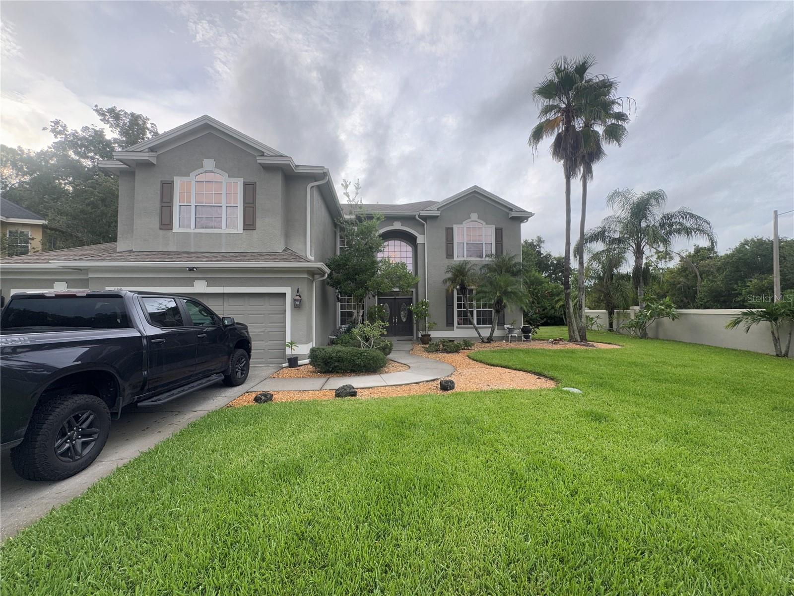 589 LAKEWOOD DRIVE