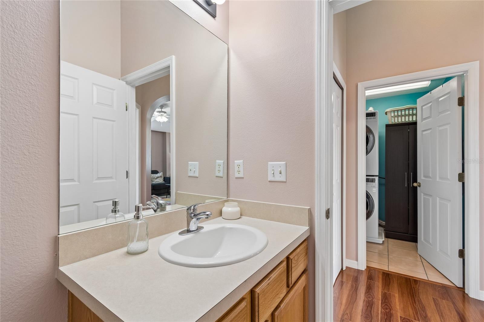 BAY BREEZE COVE - Residential