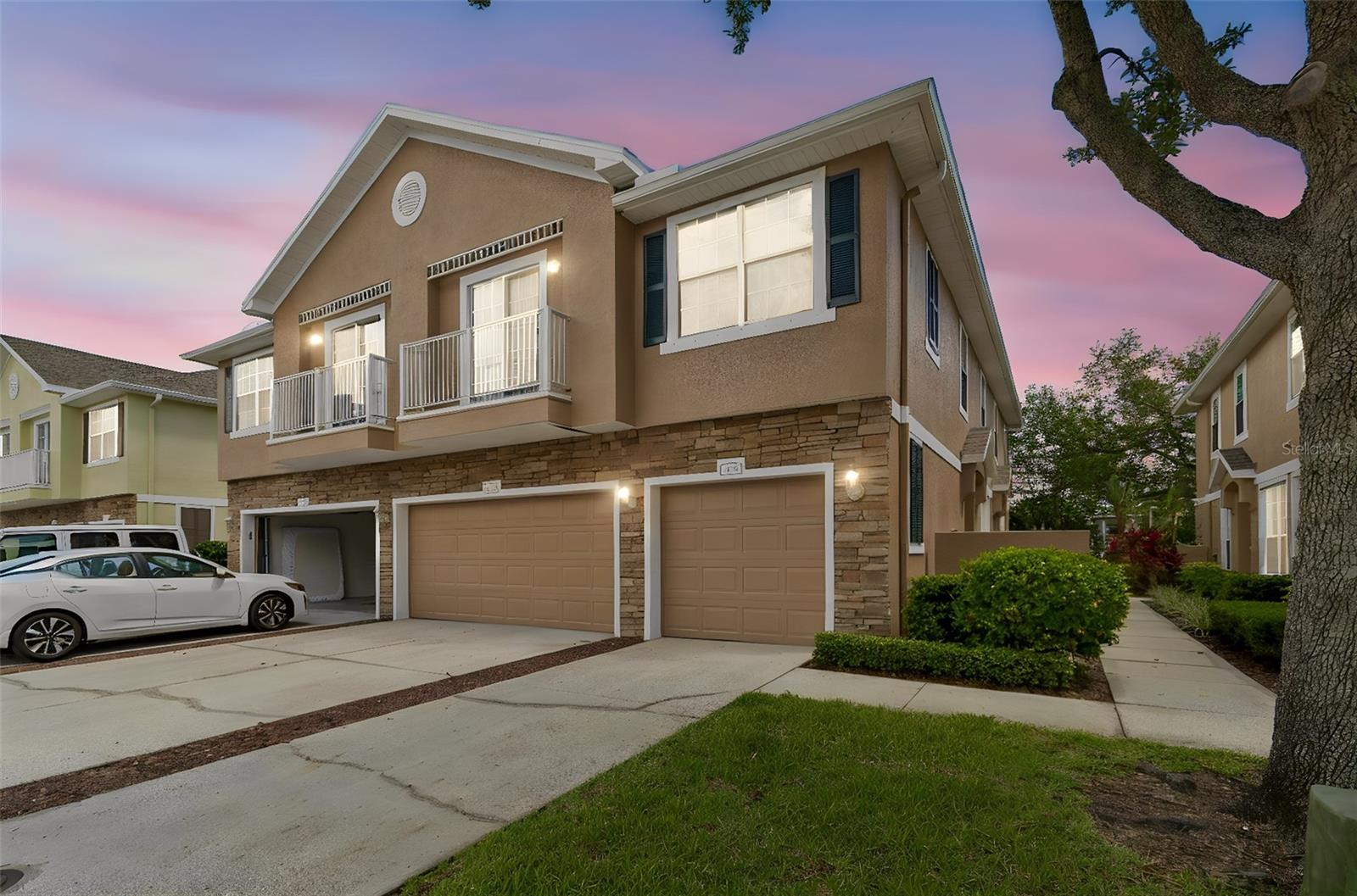 BAY BREEZE COVE - Residential