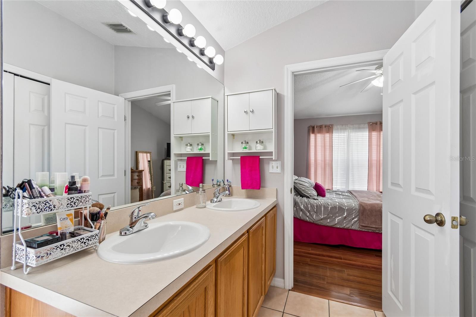 BAY BREEZE COVE - Residential