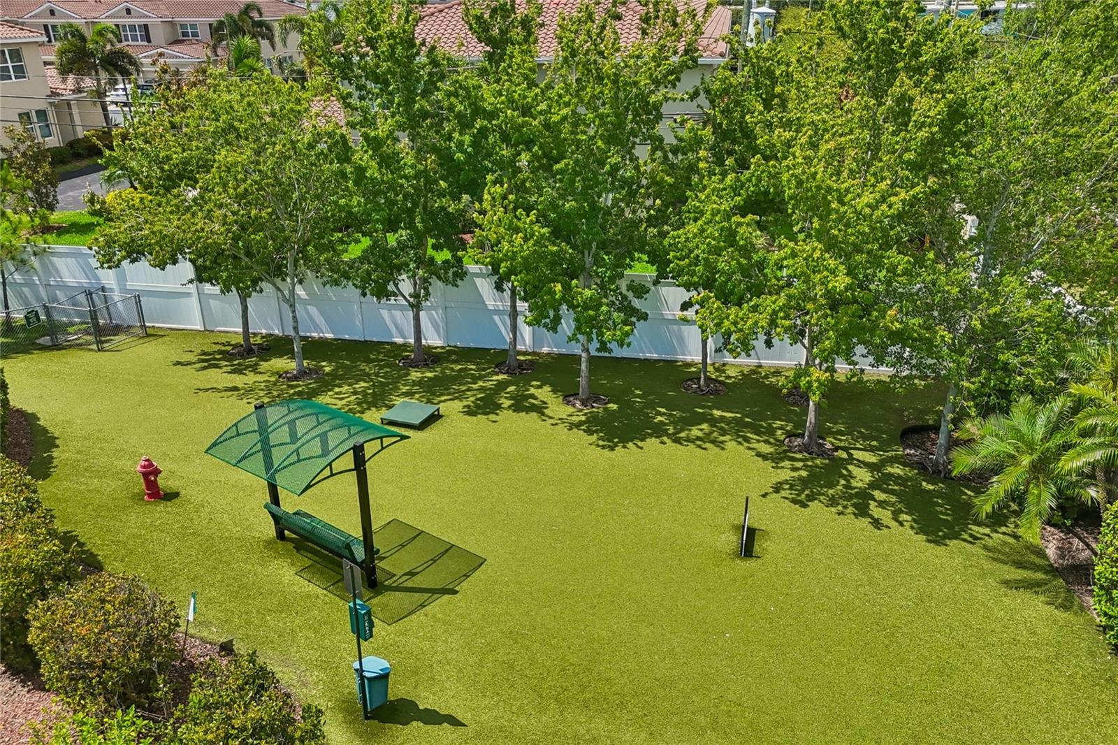 BAY BREEZE COVE - Residential