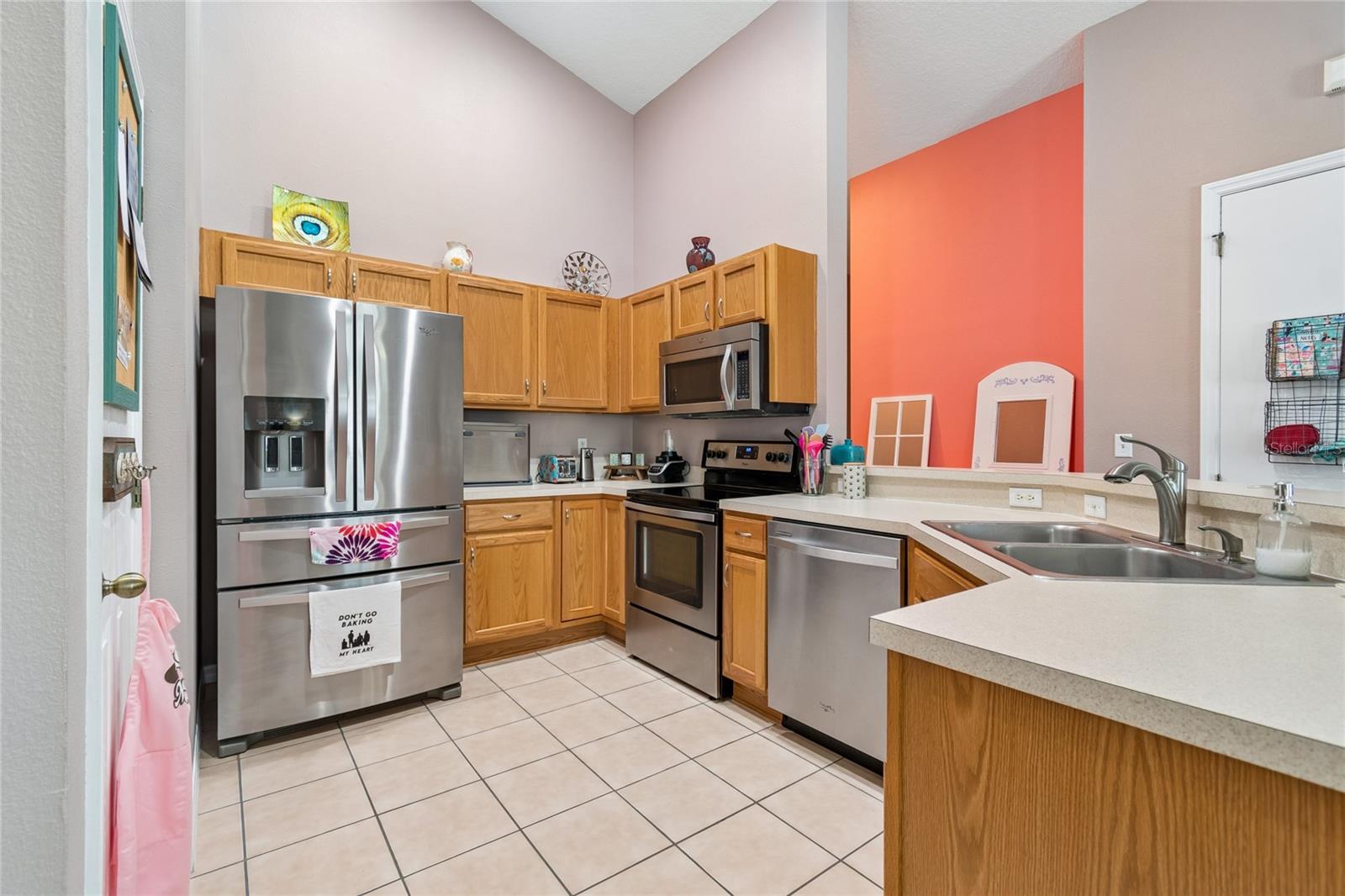BAY BREEZE COVE - Residential