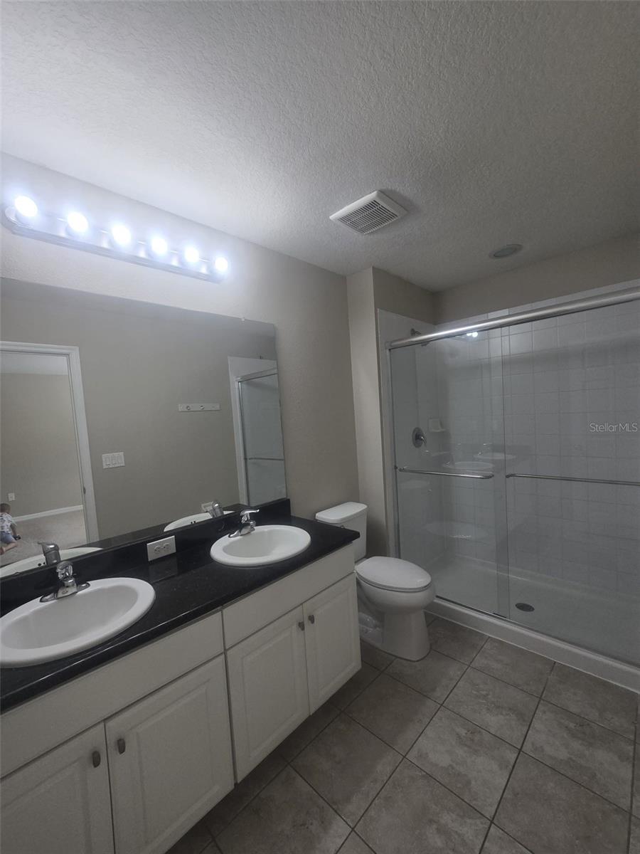 OAK CREEK PRCL 3 - Residential Lease