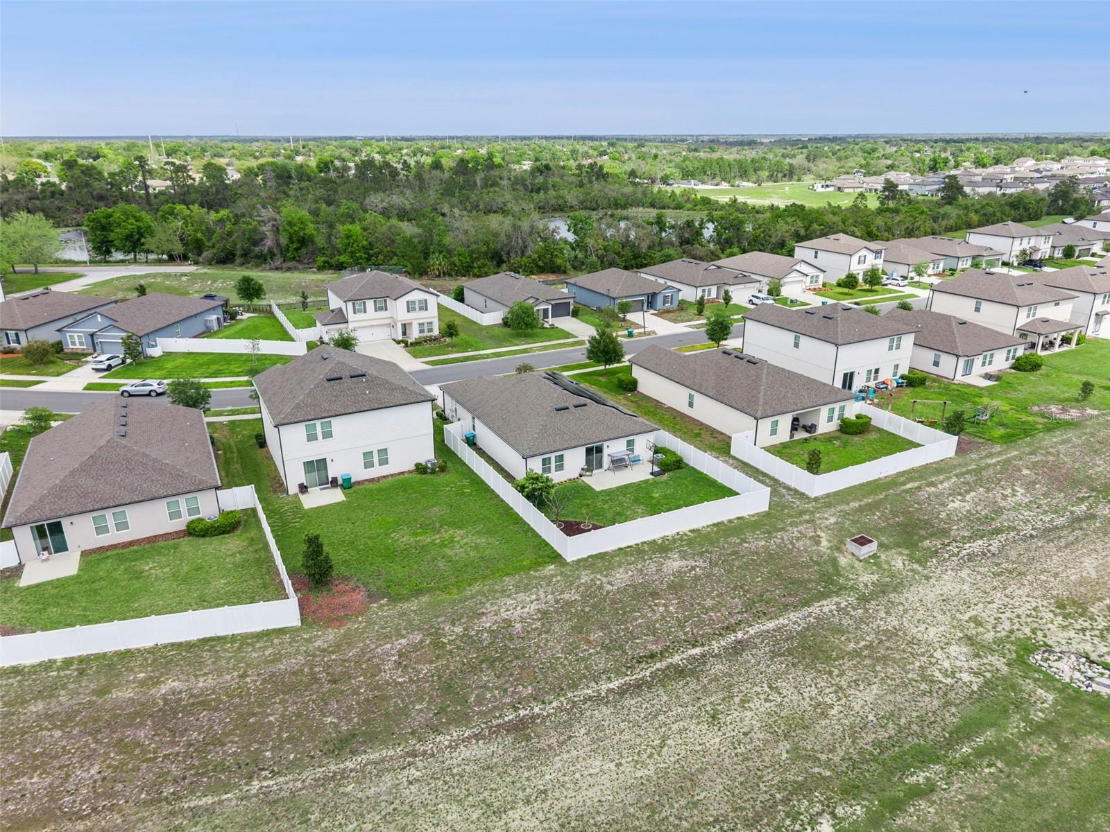 HAMPTON OAKS - Residential