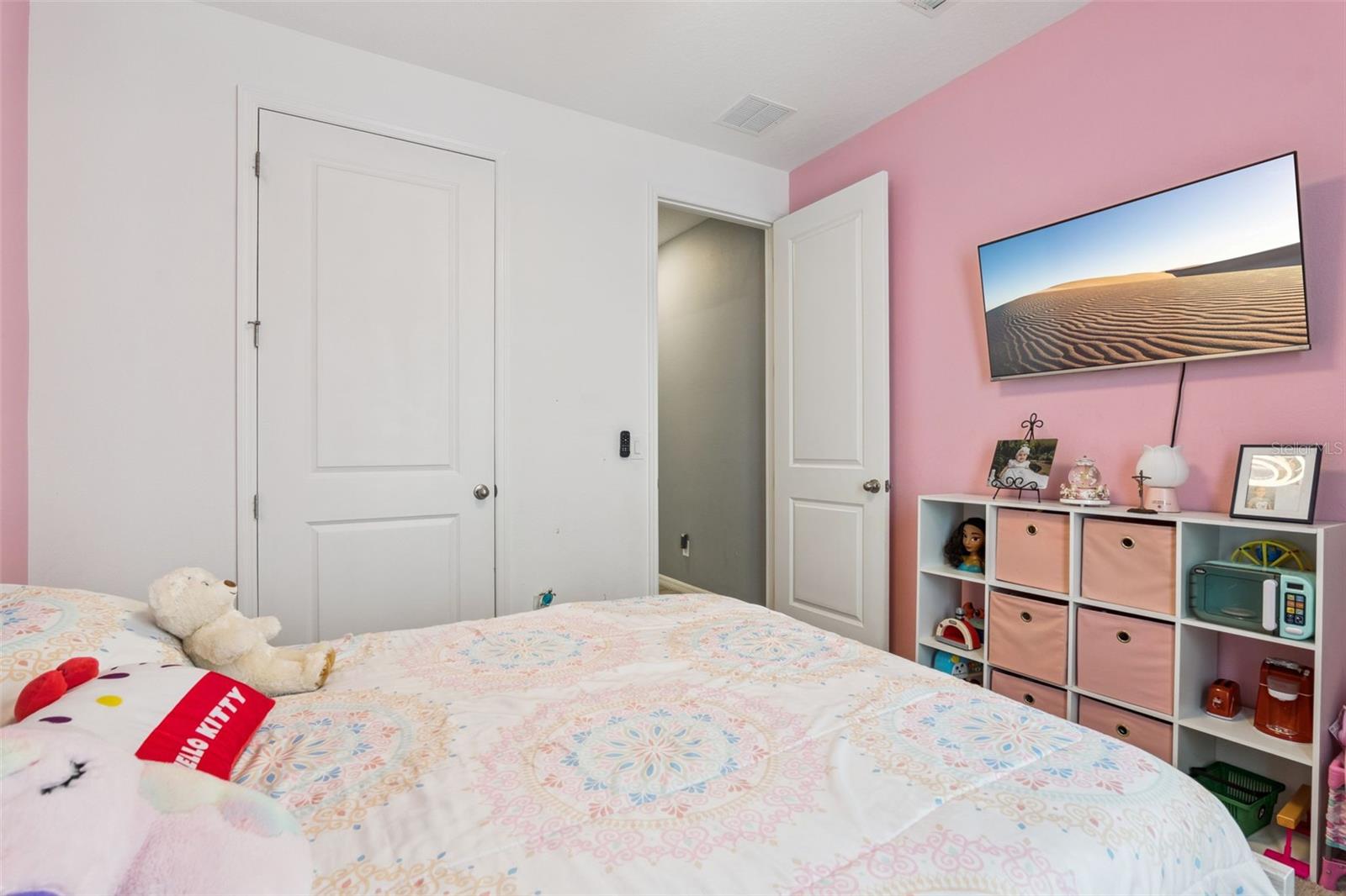 HAMPTON OAKS - Residential