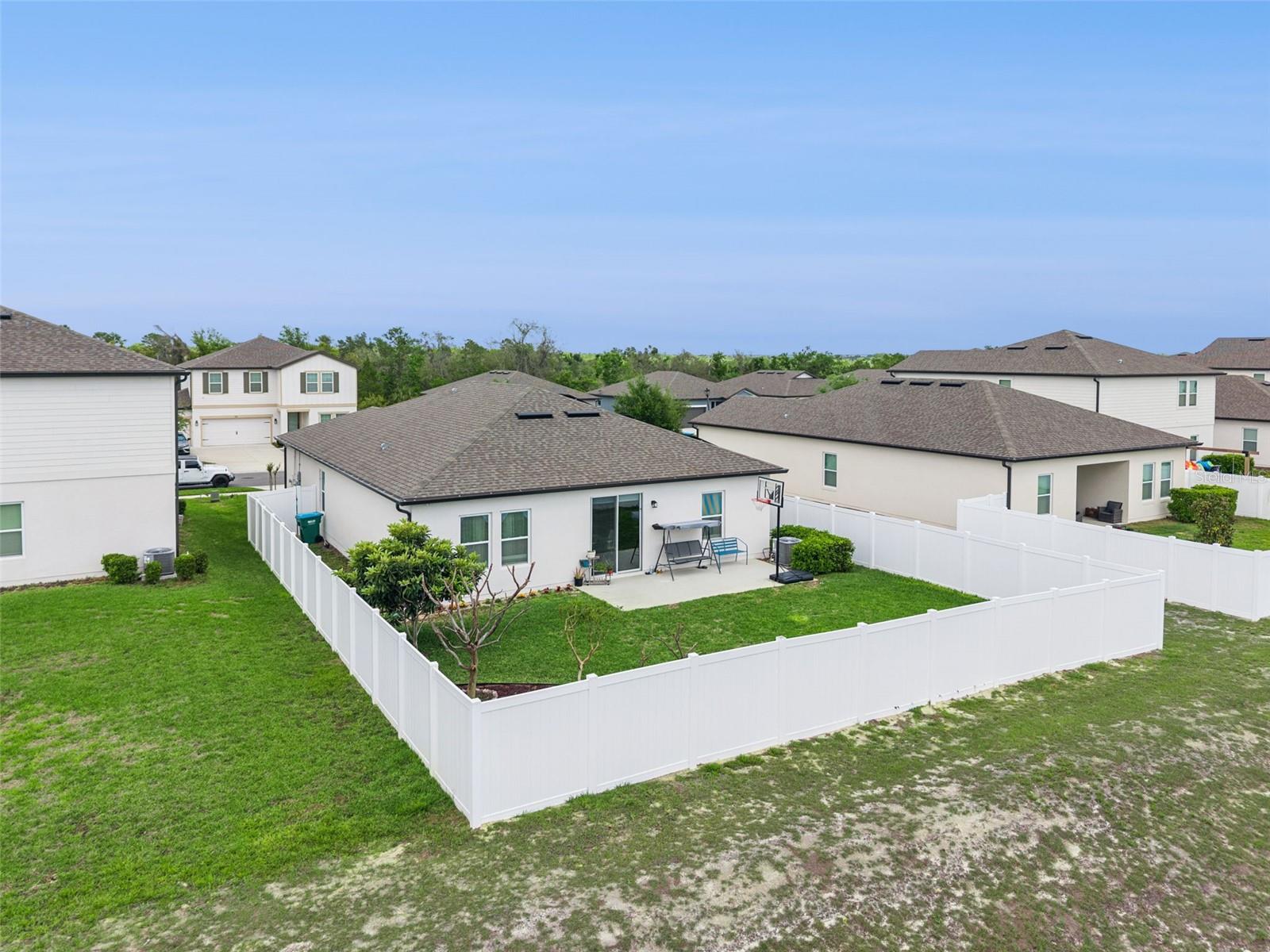 HAMPTON OAKS - Residential