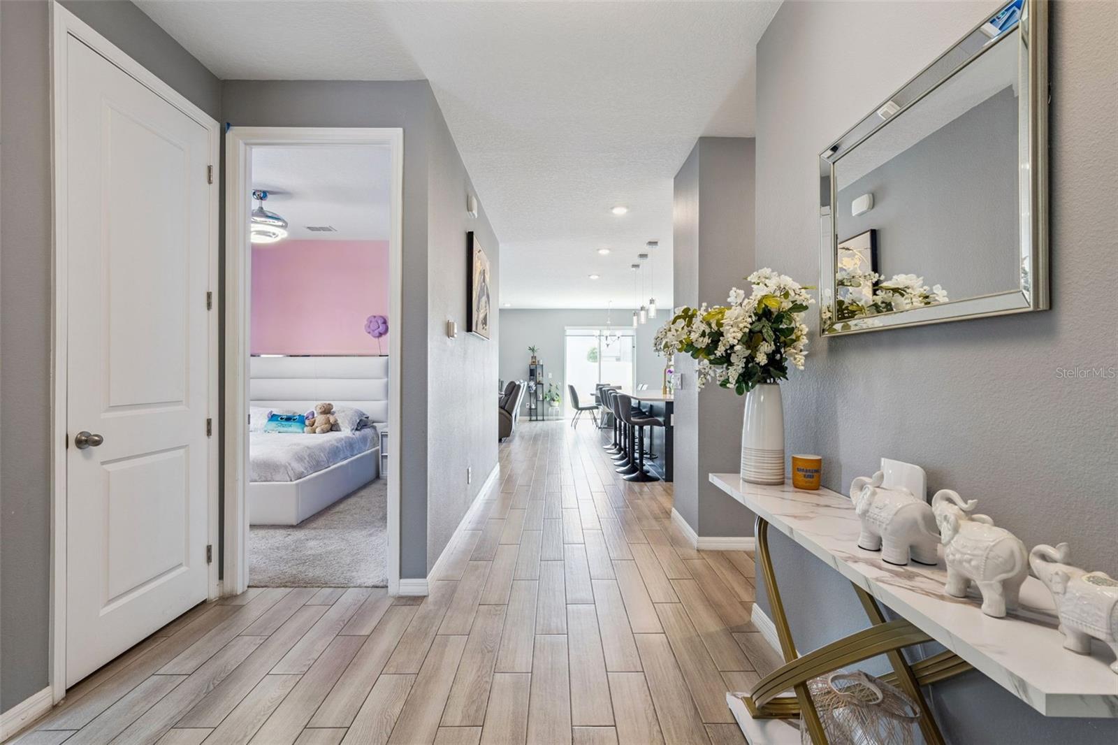 HAMPTON OAKS - Residential