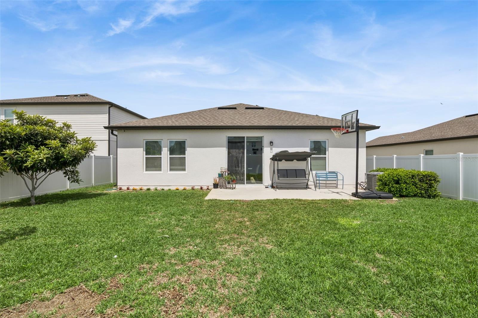 HAMPTON OAKS - Residential