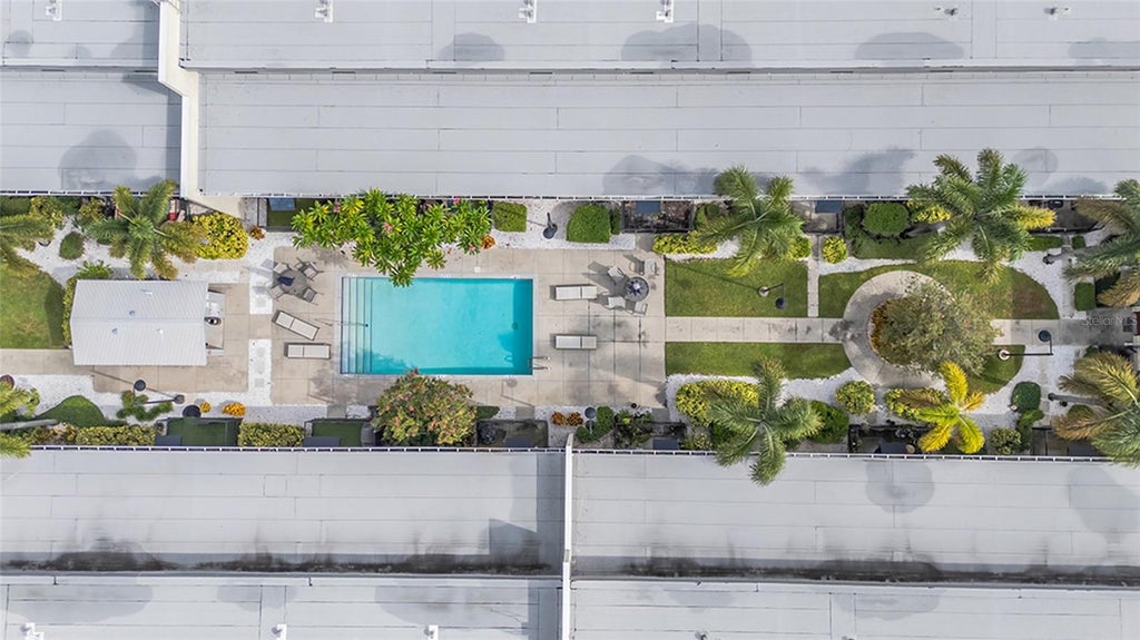 Photo of 2001 E 2nd Avenue #27, Tampa, FL 33605 (MLS # O6439736)