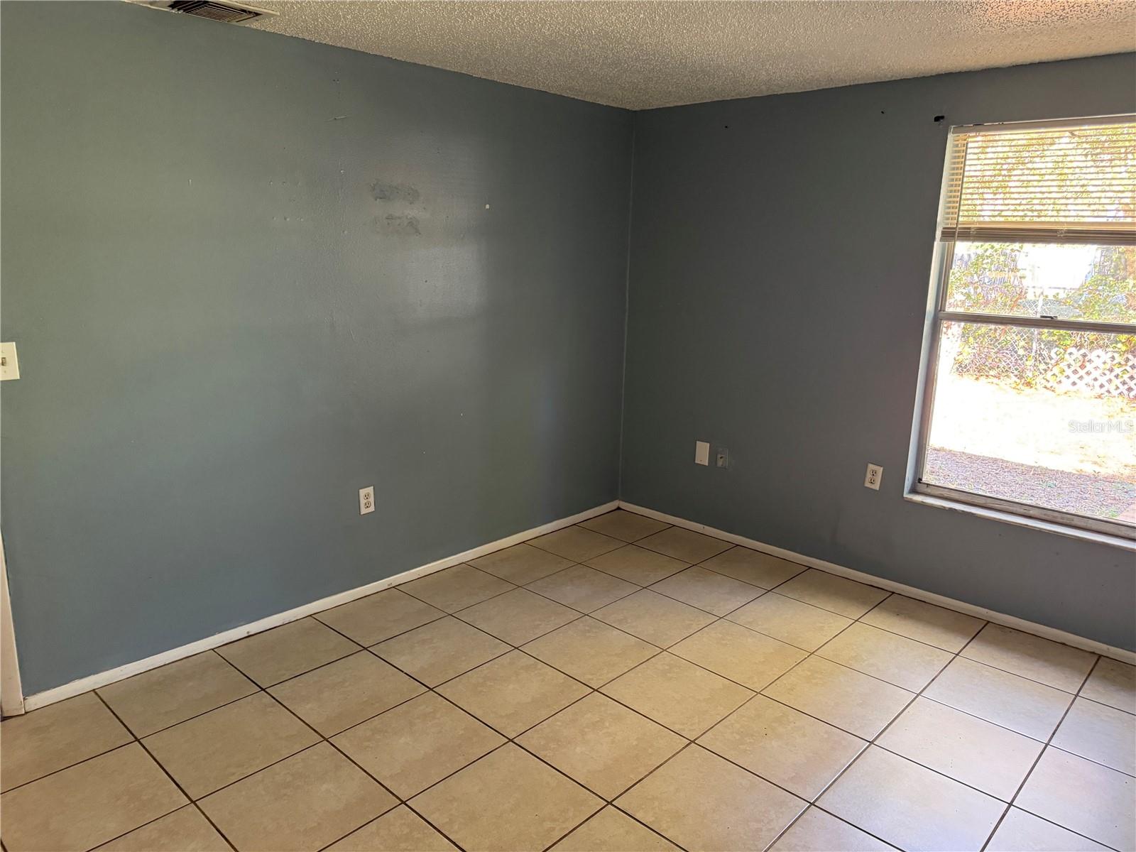 MAGNOLIA PARK - Residential Lease