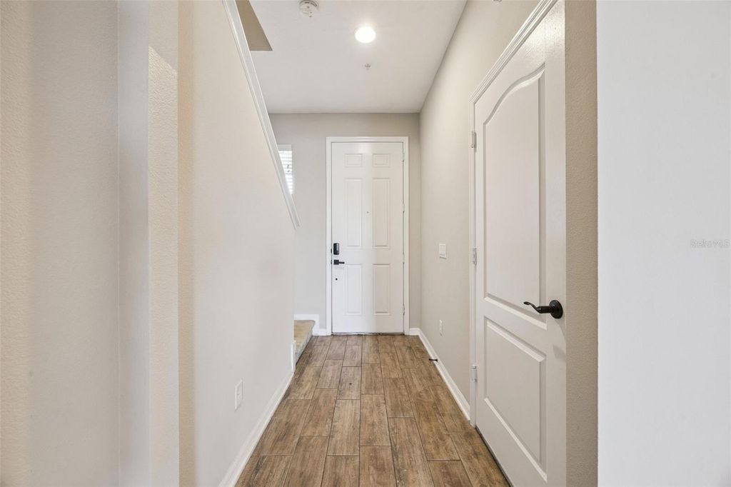 Photo of 2692 White Isle Lane #103, Orlando, FL 32825 (MLS # O6375059)