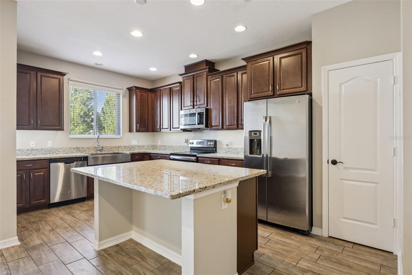 ECON LANDING - Residential