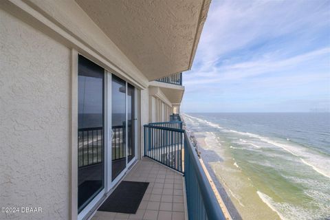 A home in DAYTONA BEACH