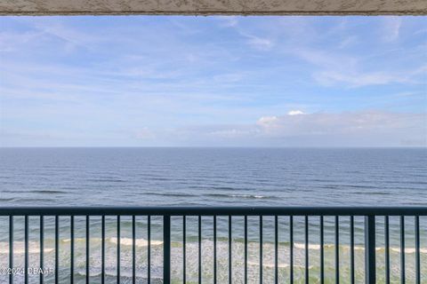 A home in DAYTONA BEACH